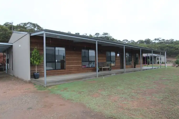 229 Mangalo Road, Cleve SA 5640