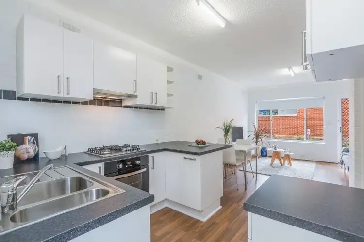 1/11 Musgrave Street, Largs Bay SA 5016