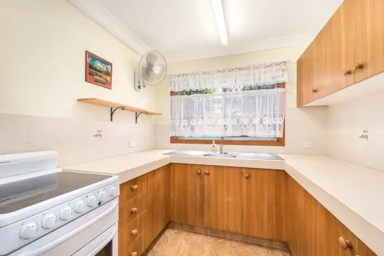 Fifth view of Homely townhouse listing, 8/10 Hollywell Road, Biggera Waters QLD 4216