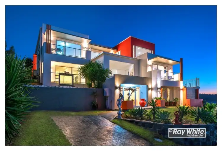 Second view of Homely house listing, 25 Bayview Drive, Lammermoor QLD 4703