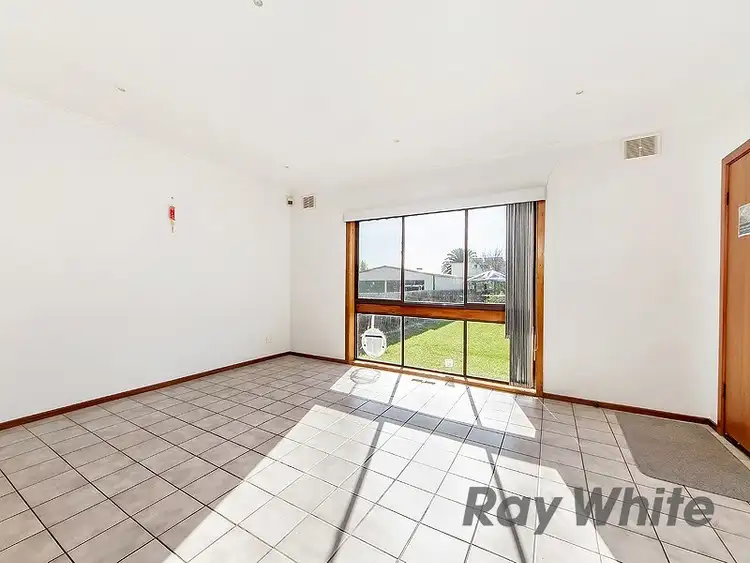 Seventh view of Homely house listing, 300 Furlong Road, St Albans VIC 3021