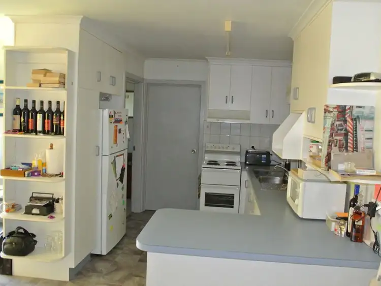 Second view of Homely house listing, 84 Bellevue Drive, Kingston Se SA 5275