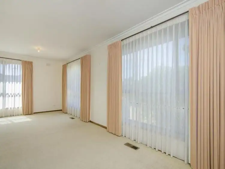 Fourth view of Homely house listing, 7 Ralph Avenue, St Albans VIC 3021