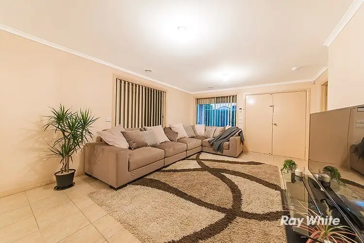Seventh view of Homely house listing, 10 Tauna Place, Cranbourne West VIC 3977