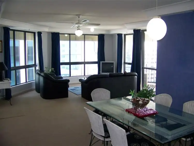 11-1/15 Victoria Avenue, Broadbeach QLD 4218