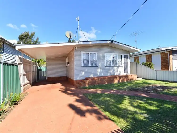 36a Charles Street, Enmore NSW 4350
