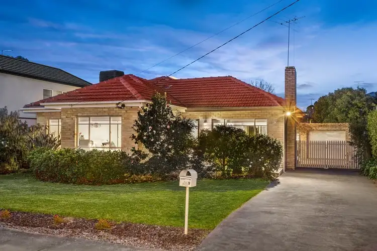 9 Esther Street, Templestowe Lower VIC 3107