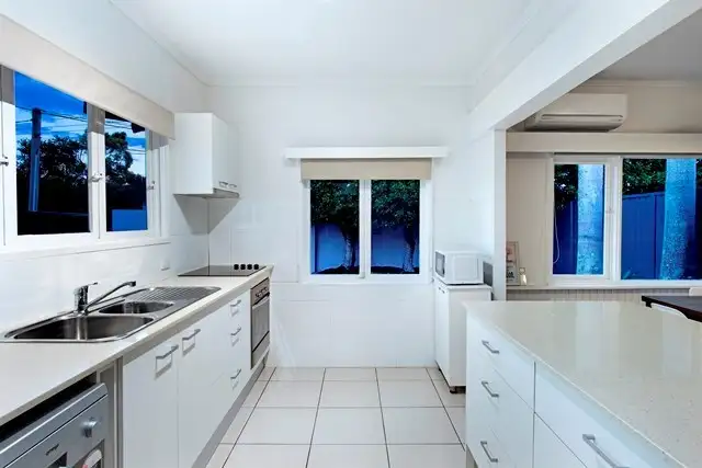Sixth view of Homely house listing, 2 Karina Crescent, Broadbeach Waters QLD 4218