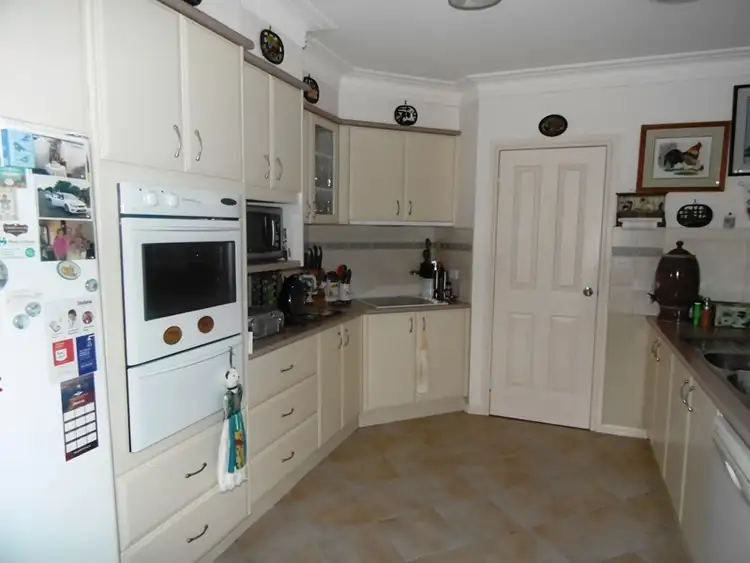 Third view of Homely house listing, 2 Arana Place, Parkes NSW 2870
