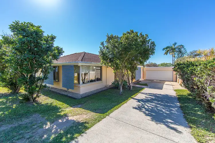83 Redbourne Street, Chermside West QLD 4032
