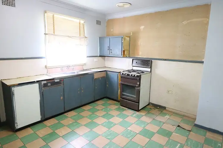 Fifth view of Homely house listing, 32 Canobolas Street, Fairfield West NSW 2165