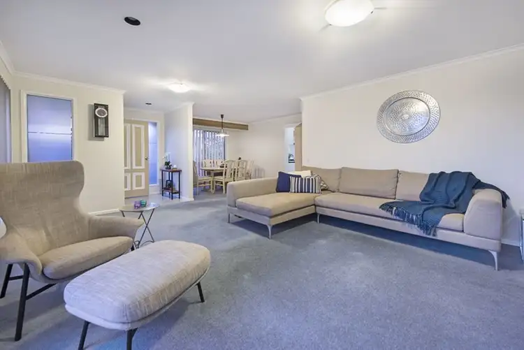 8 Pia Court, Rochedale South QLD 4123