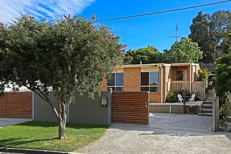 18 Bayshore Avenue, Clifton Springs VIC 3222