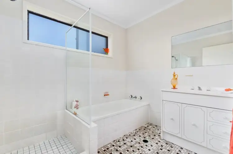 Fifth view of Homely house listing, 10 Louisa Street, Mittagong NSW 2575