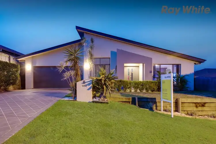 Second view of Homely house listing, 8 Apple Gum Crescent, Thornlands QLD 4164