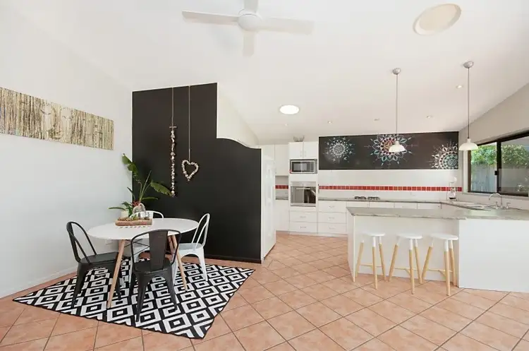 Fifth view of Homely house listing, 2 Mott Street, Byron Bay NSW 2481