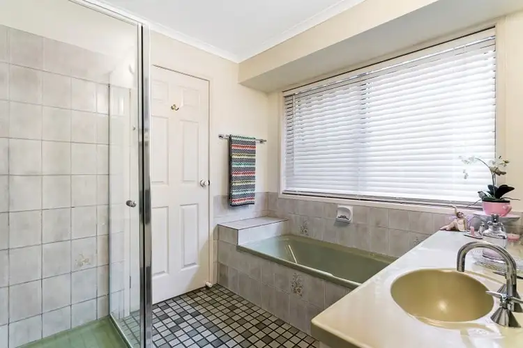 Seventh view of Homely house listing, 4 Gabrielle Court, Albany Creek QLD 4035