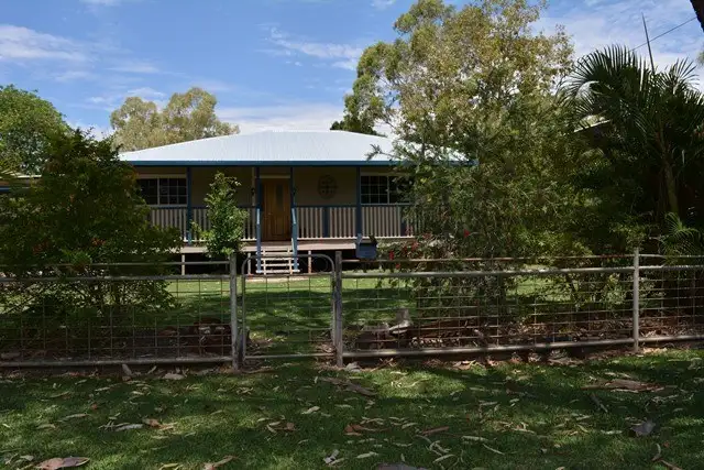 9 Gidyea Street, Blackall QLD 4472