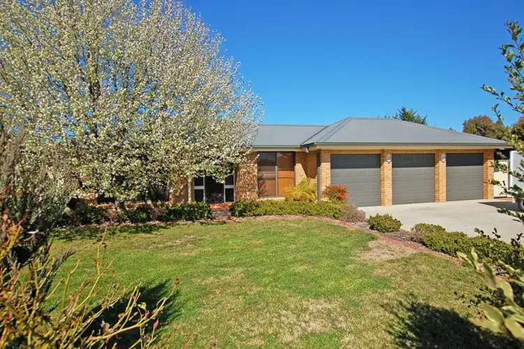 Second view of Homely house listing, 2 Hyland Drive, Bungendore NSW 2621