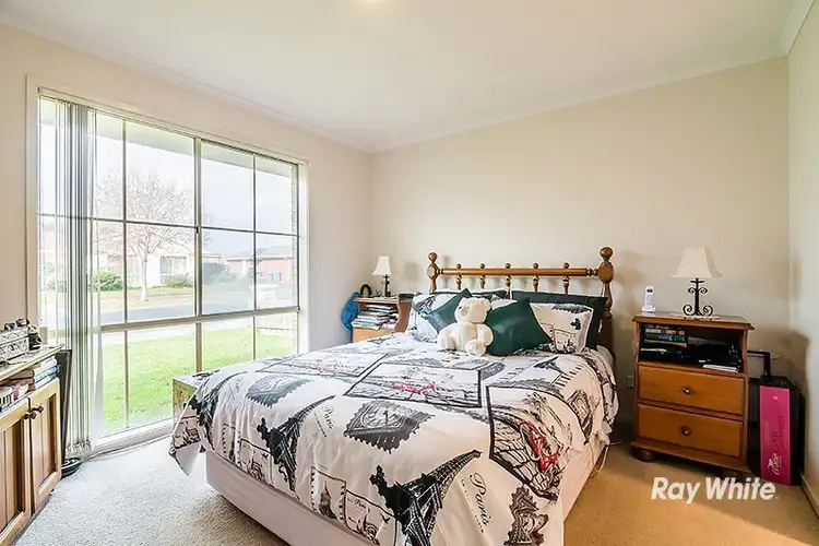 Seventh view of Homely house listing, 14 Dartmoor Drive, Cranbourne East VIC 3977