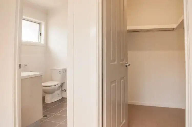 Seventh view of Homely house listing, 32 Cornwall Avenue, Hamilton Valley NSW 2641