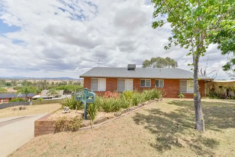 Sixth view of Homely house listing, 25 Woodbry Crescent, Tamworth NSW 2340