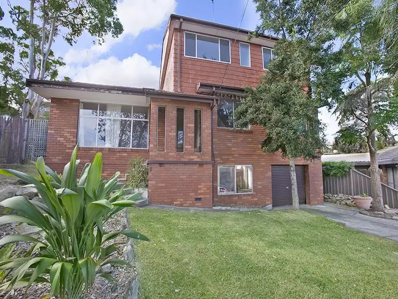Main view of Homely house listing, 10 Namara Place, Engadine NSW 2233