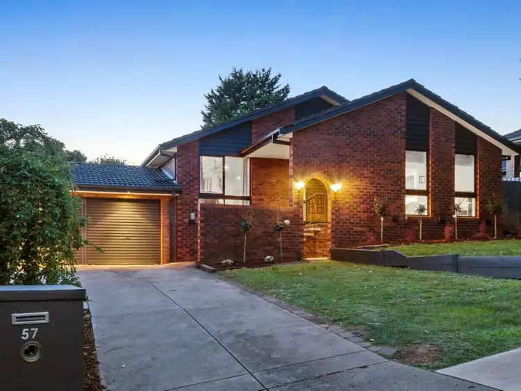 57 Landscape Drive, Mooroolbark VIC 3138