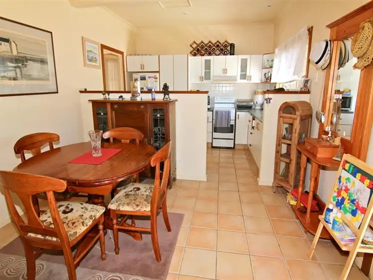 Fourth view of Homely house listing, 2 Leslie Parade, Saratoga NSW 2251