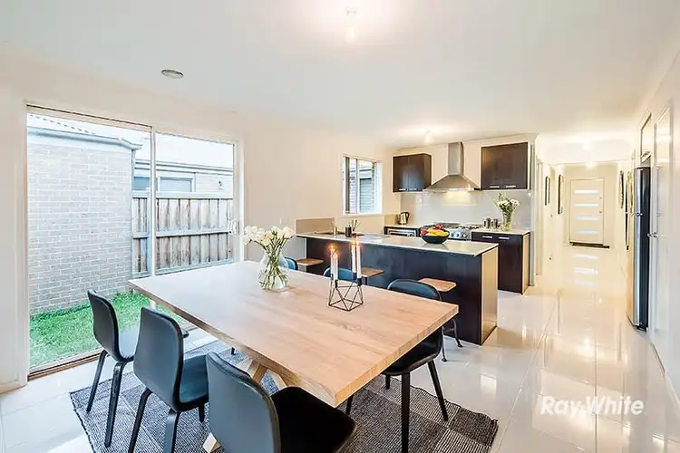 Sixth view of Homely house listing, 20 Copernicus Circuit, Cranbourne West VIC 3977