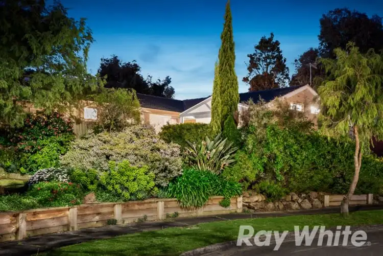 6 Welsh Court, Bayswater VIC 3153