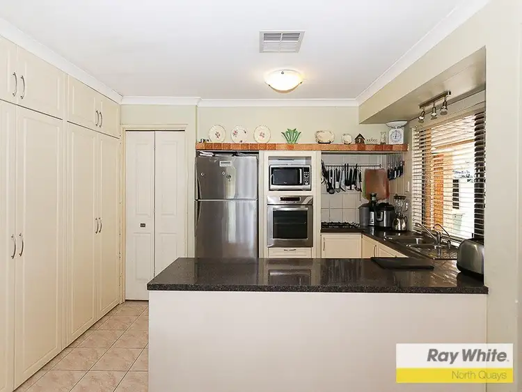 Fifth view of Homely house listing, 6 Claredon Court, Alexander Heights WA 6064