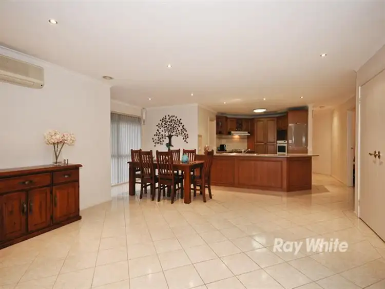 6 Newell Street, Bayswater North VIC 3153