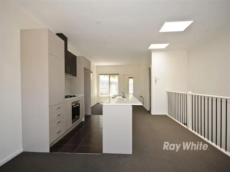 10/3-5 Milton Street, Ferntree Gully VIC 3156