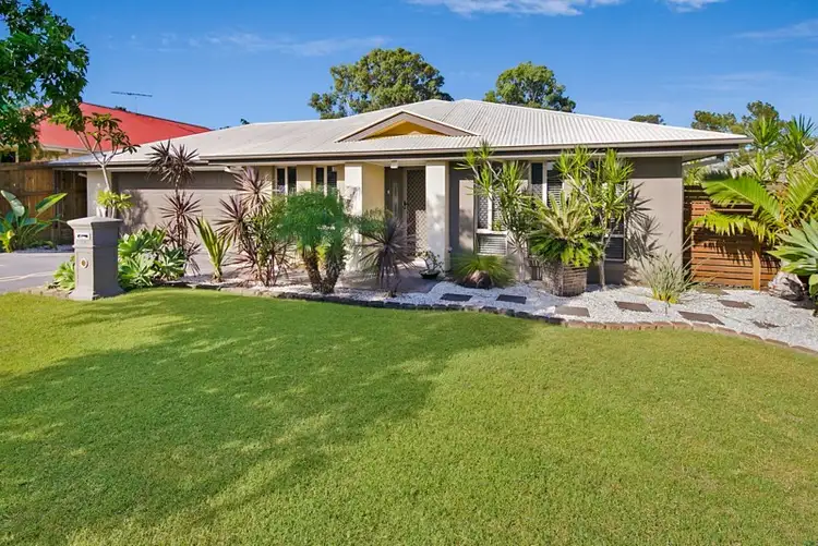 34 Ebony Crescent, Redland Bay QLD 4165