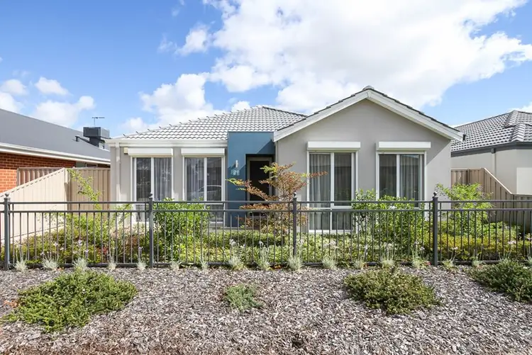 38 Figbird Way, Southern River WA 6110