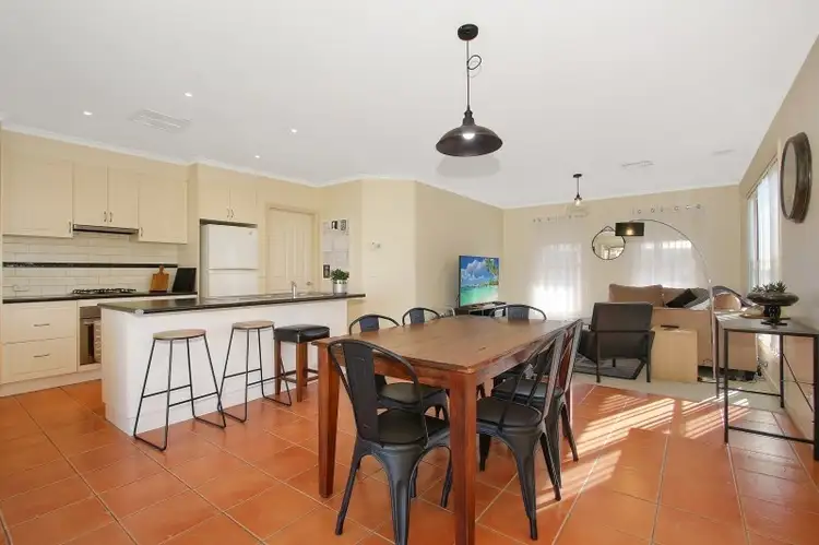 1 Mitchel Drive, Yarrawonga VIC 3730