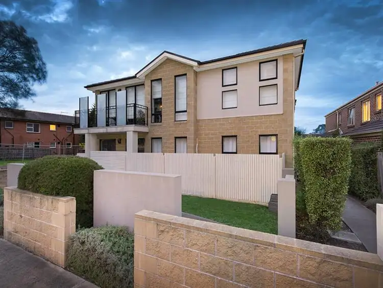 4/1407 Dandenong Road, Malvern East VIC 3145