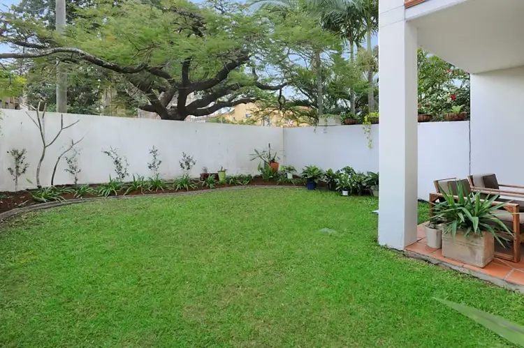 Second view of Homely unit listing, 3/47 Kent Street, Hamilton QLD 4007