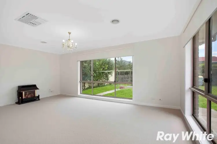 Sixth view of Homely house listing, 3 Hopper Court, Mill Park VIC 3082