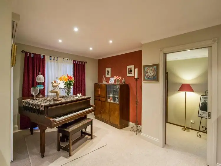 Sixth view of Homely house listing, 6 Apollo Court, Frankston VIC 3199