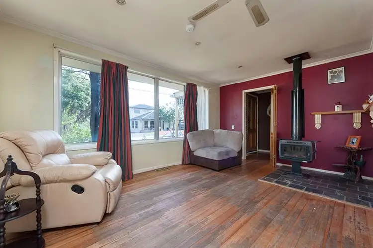 Second view of Homely house listing, 39 Katrina Drive, Gladstone Park VIC 3043