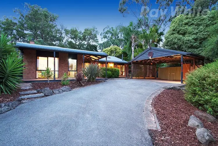 9 WAYCOTT Way, Mount Evelyn VIC 3796