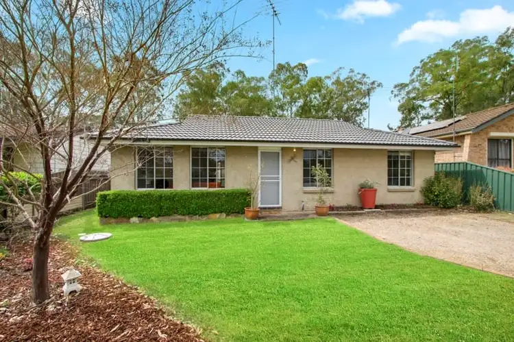 12 Nightingale Square, Glossodia NSW 2756