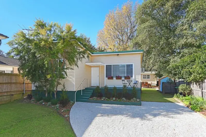 Main view of Homely house listing, 6 Adamson Avenue, Thornleigh NSW 2120