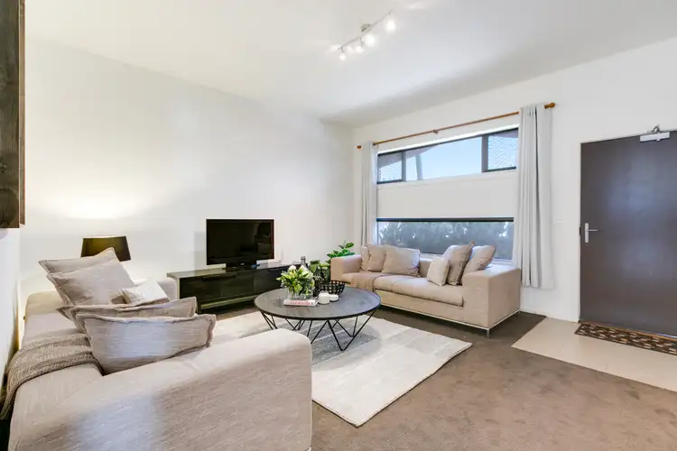 Second view of Homely unit listing, 1/1 Edithvale Road, Edithvale VIC 3196