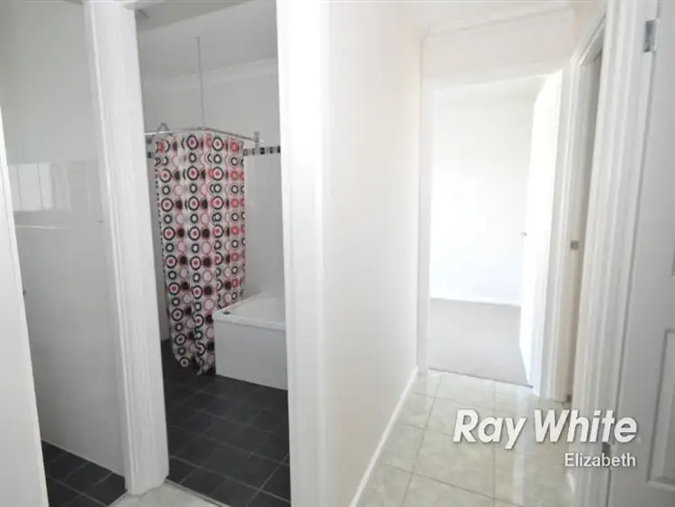 Seventh view of Homely house listing, 2 Tulip Court, Parafield Gardens SA 5107