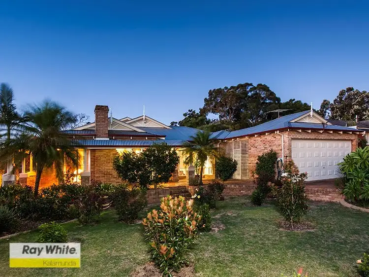28 Bridgwood Road, Lesmurdie WA 6076