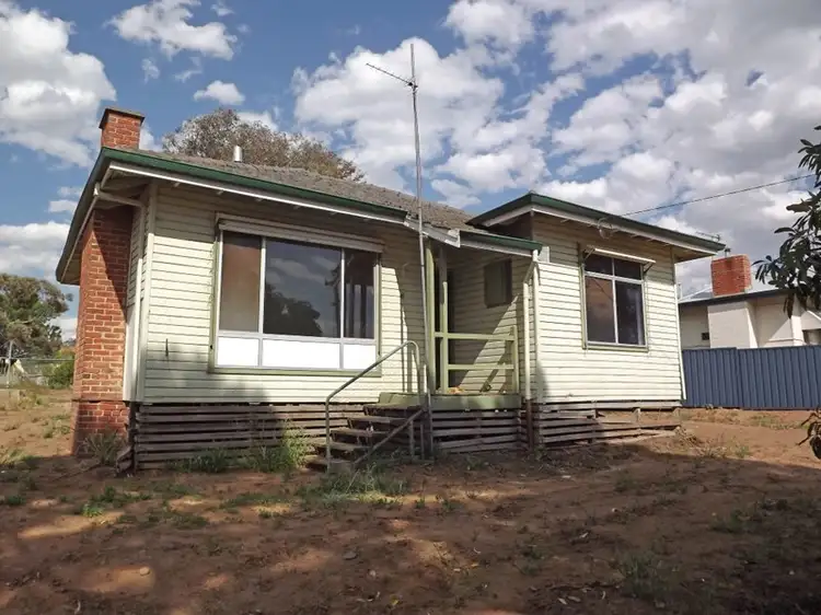 4 Roe Street, Narrogin WA 6312