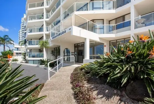 15/318 Marine Parade, Labrador QLD 4215